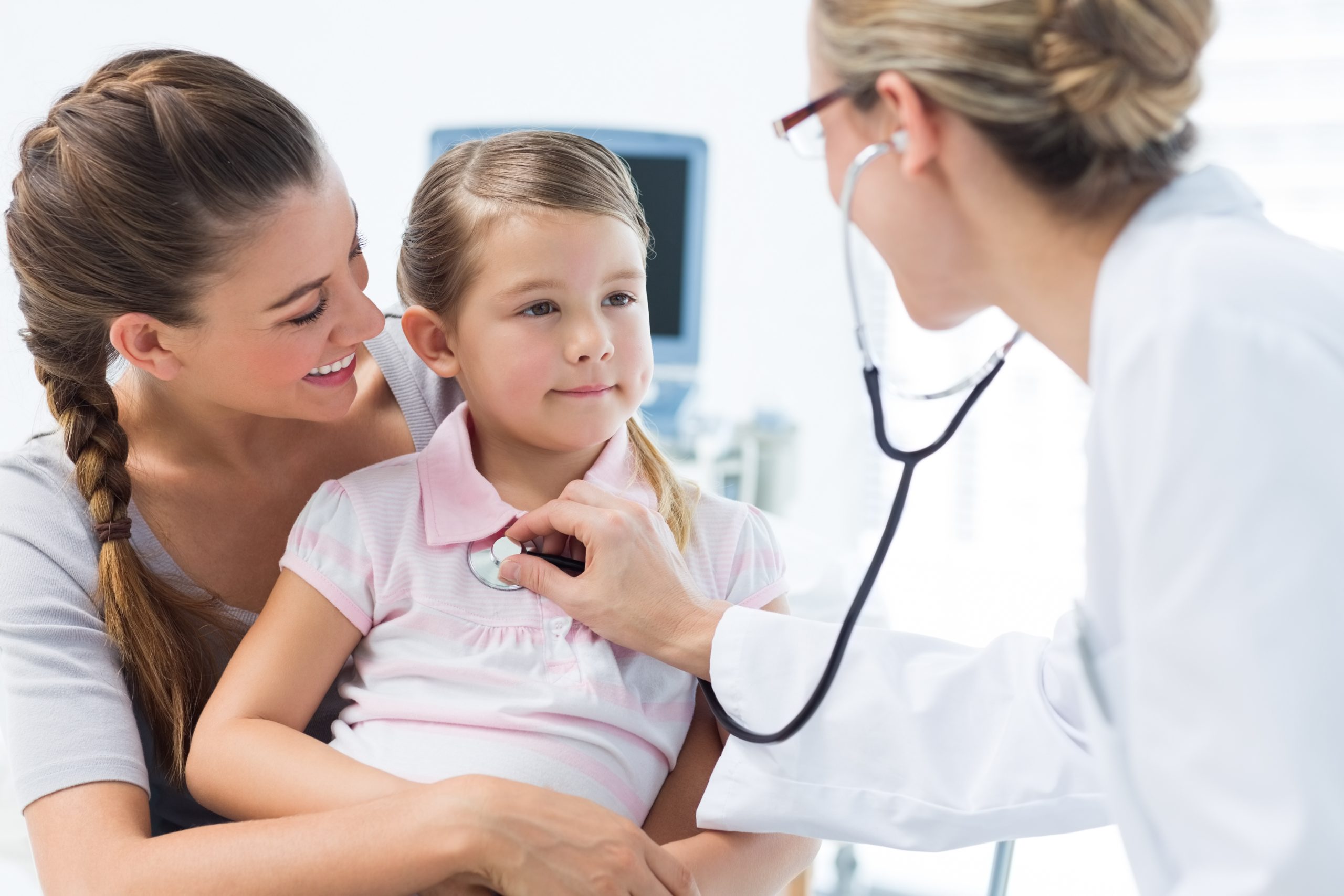 girl-being-examined-by-female-pediatrician-avance-care